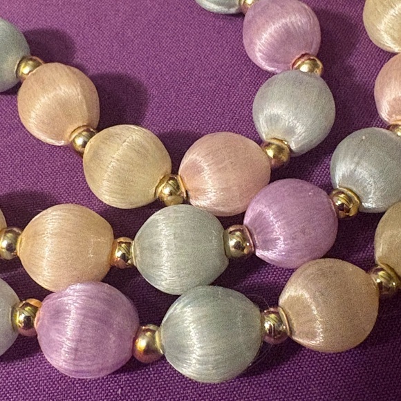 Vintage 1950-60’s Pastels Silk Thread Beaded Long Necklace - Picture 3 of 4